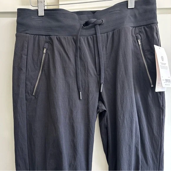 Athleta Trekkie North Jogger Pants Black Womens Size 8 NWT High rise outdoor - Picture 9 of 11